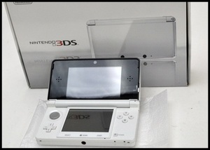 ３DS アイスホワイト１.JPG