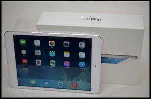 SIMフリー iPad mini 16GBシルバー１.JPG