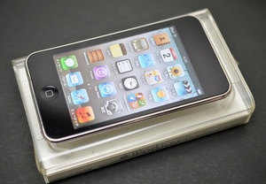 iPod touch 32GB 第3世代１.JPG