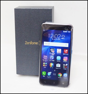 ASUS Zenfone3 32GB ZE520KL.JPG