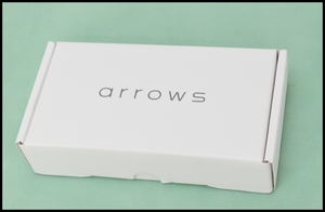 SIMフリー arrows M05 ホワイト (1).JPG