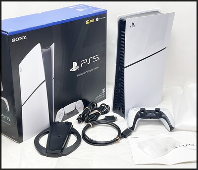 PS5 デジタルエディション CFI-2000B01  (1).JPG
